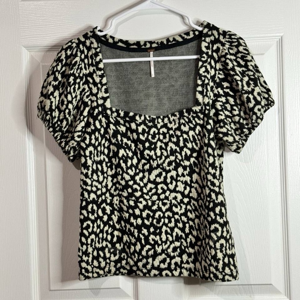 FREE PEOPLE Leopard Square Neck Puff Sleeve Top Women's Size Medium